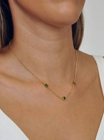 Jade | Colar com Cristais Verdes